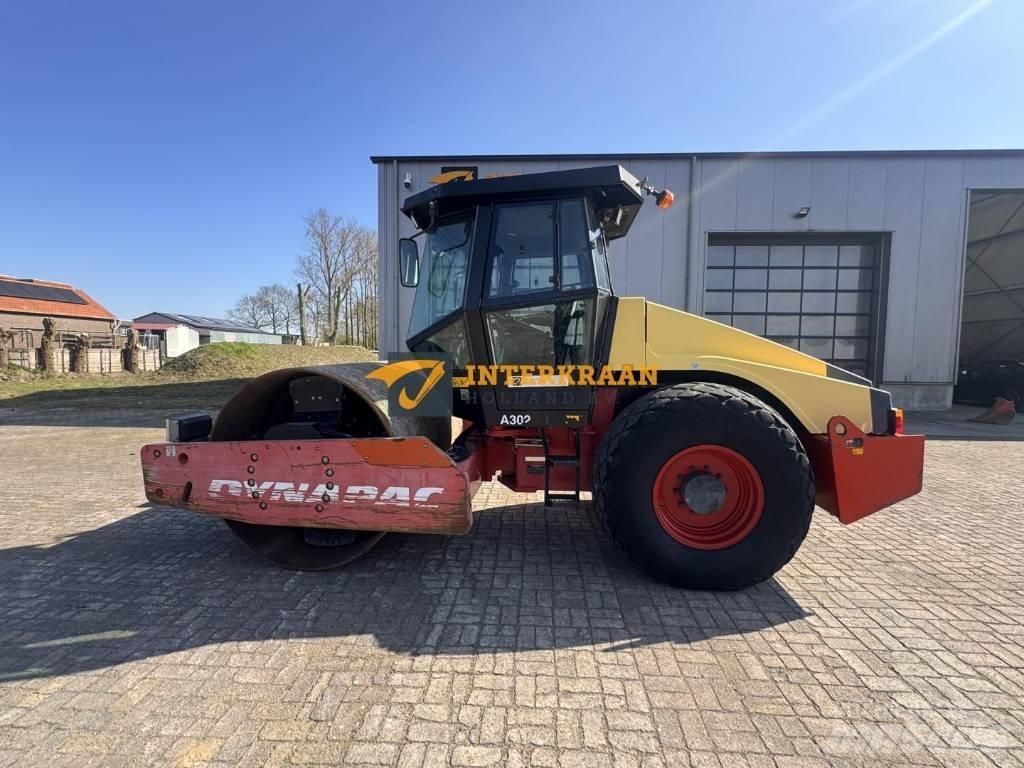 Dynapac CA 302 D Trilrolwalsen