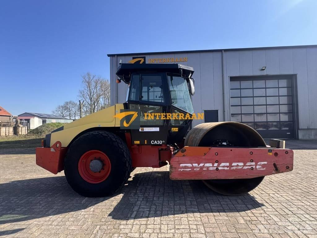 Dynapac CA 302 D Trilrolwalsen