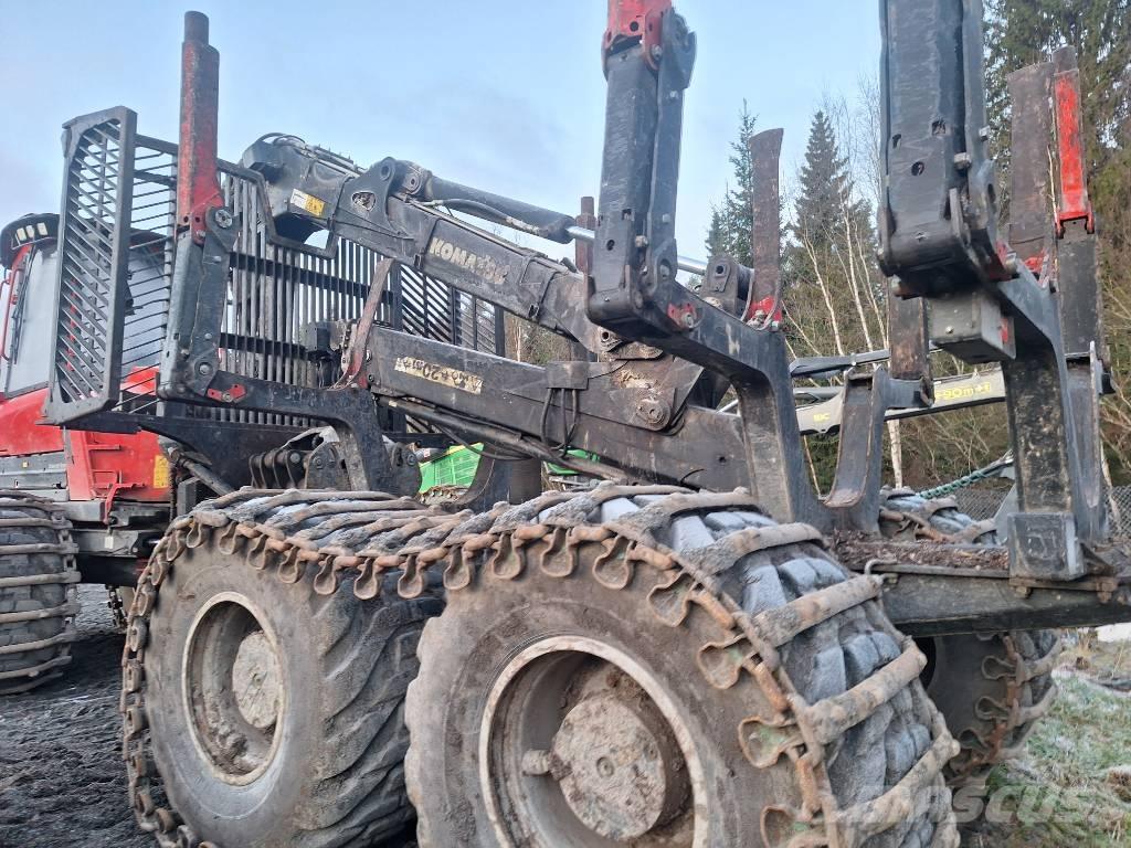 Komatsu 895 Uitrijwagens