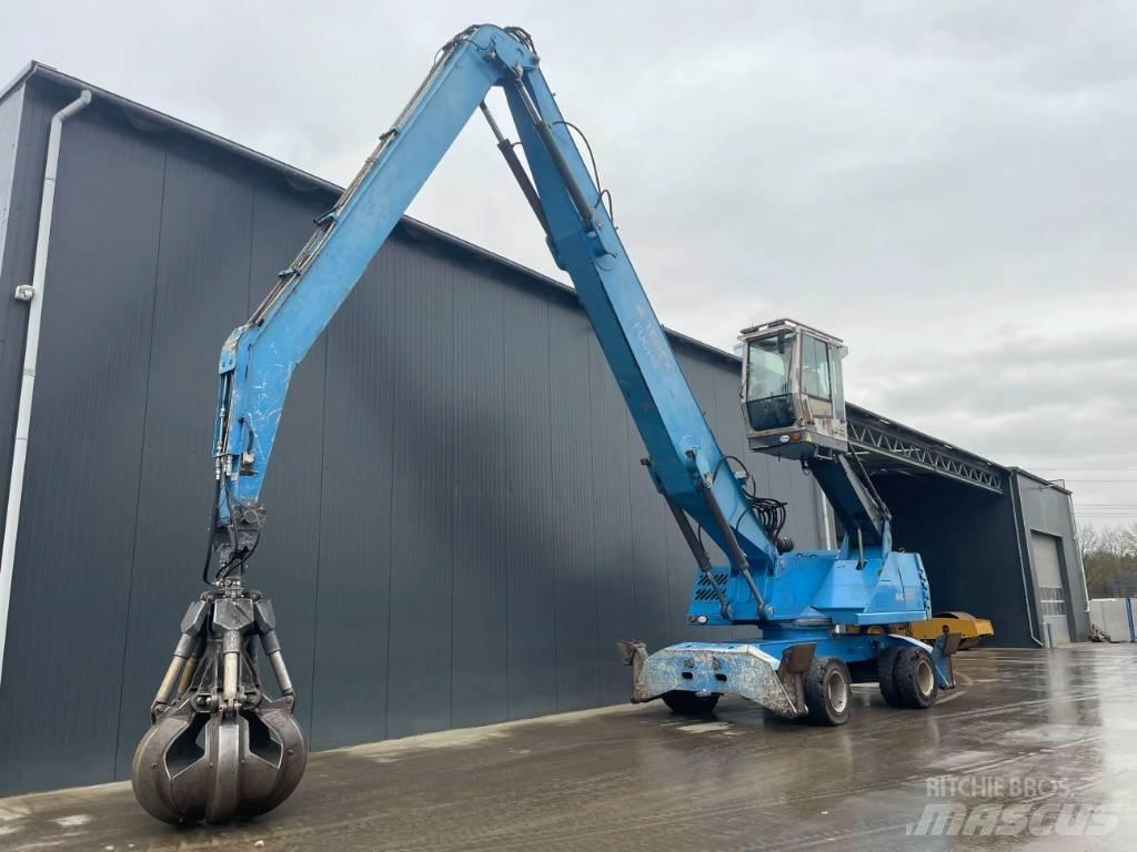 Fuchs MHL 350 Waste / industry handlers