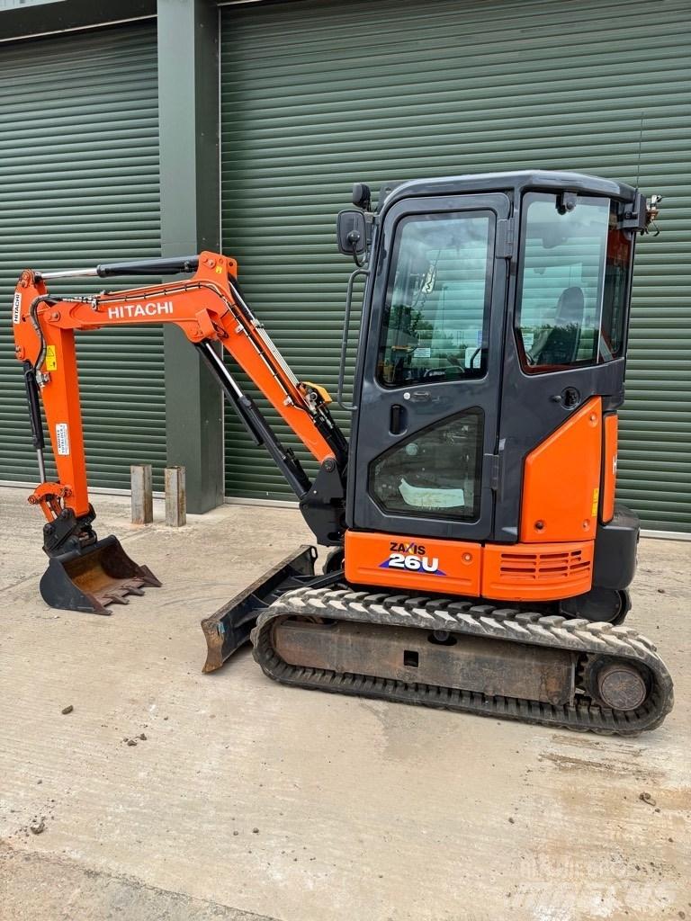 Hitachi 26U-6 CR Minigraafmachines < 7t