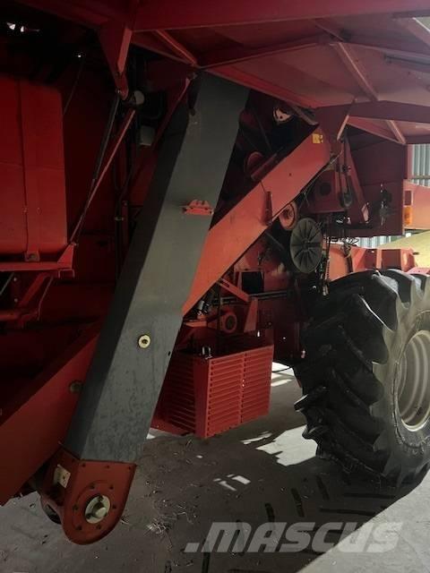 Massey Ferguson 30 Maaidorsmachines