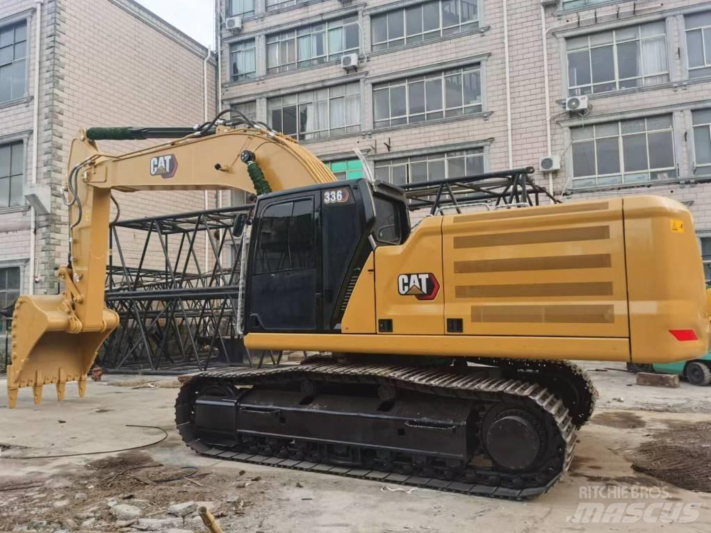 CAT 330 Rupsgraafmachines