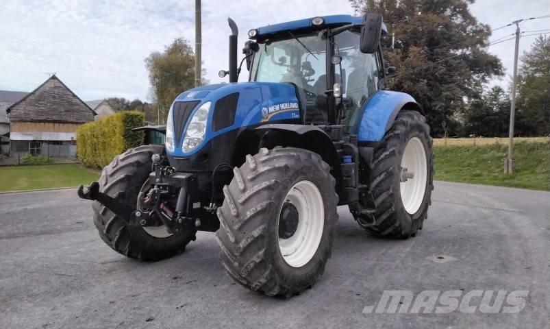 New Holland T 7.210 Tractoren