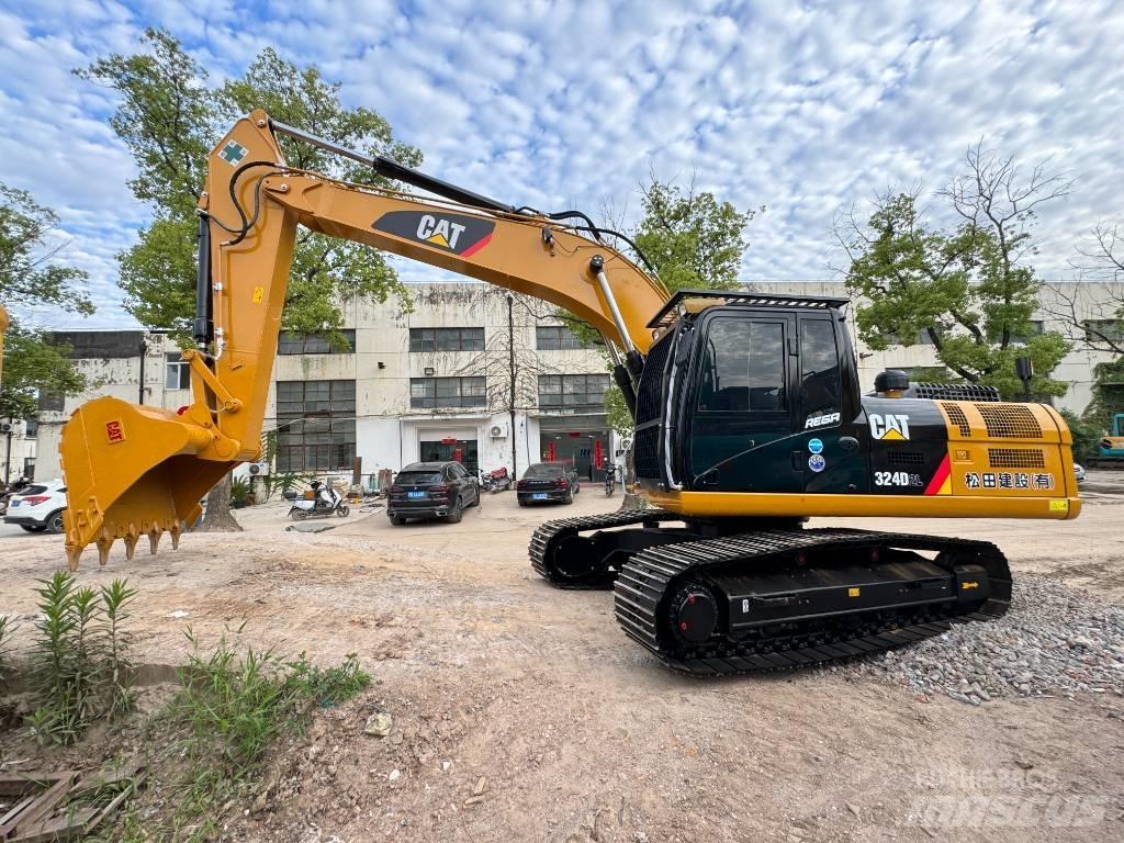 CAT 324 D Rupsgraafmachines