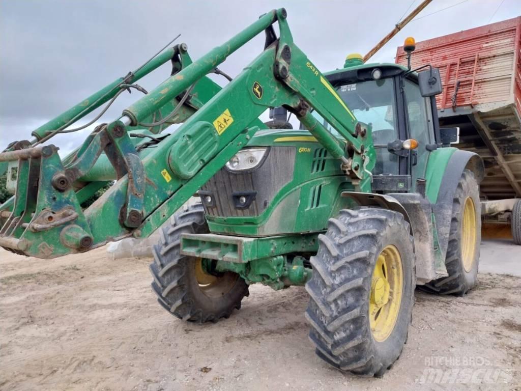 John Deere 6130 M Tractoren