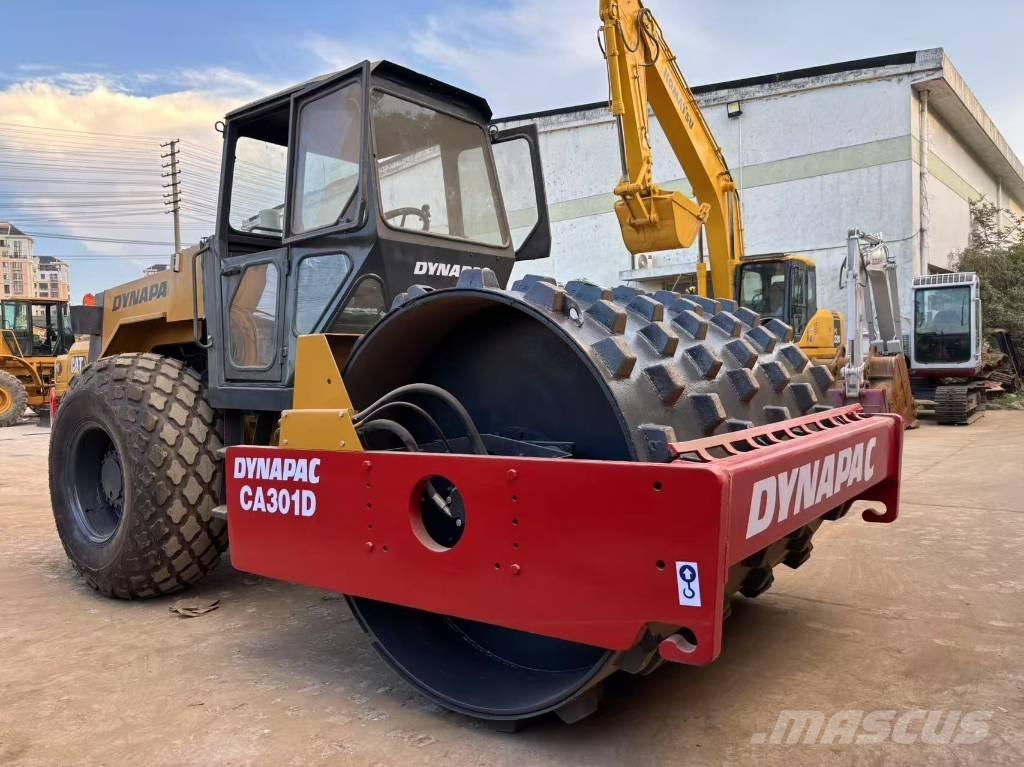 Dynapac CA 301 D Trilrolwalsen