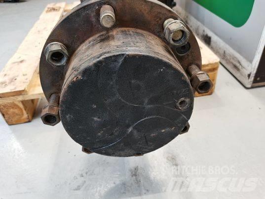 Komatsu WA 90 axle Assen