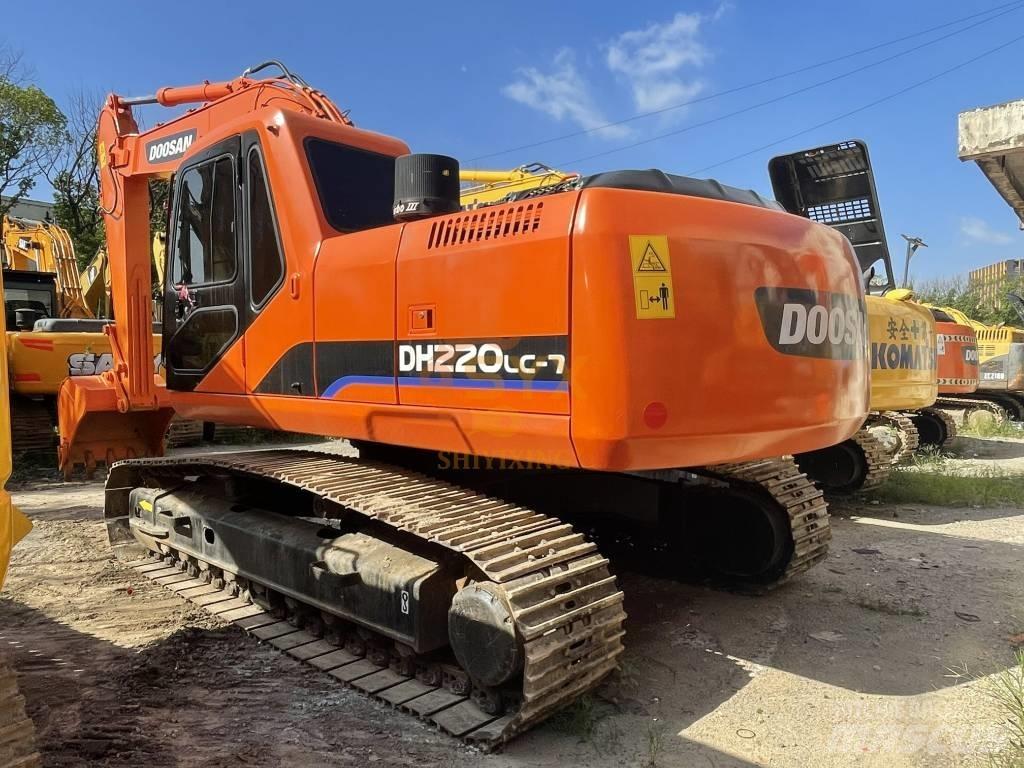 Doosan 220 LC-7 Rupsgraafmachines