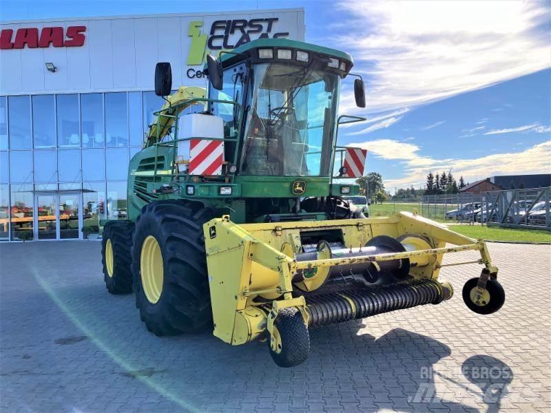 John Deere 7300 Zelfrijdende veldhakselaars