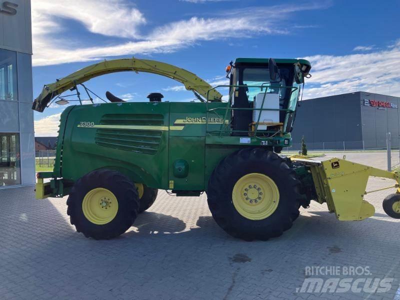 John Deere 7300 Zelfrijdende veldhakselaars