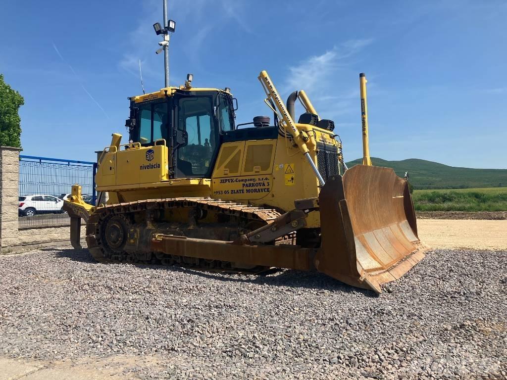 Komatsu D65 EX-18 Rupsdozers