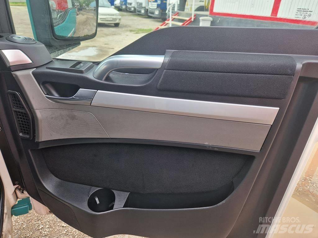 MAN TGX 26.440 Cabine en interieur