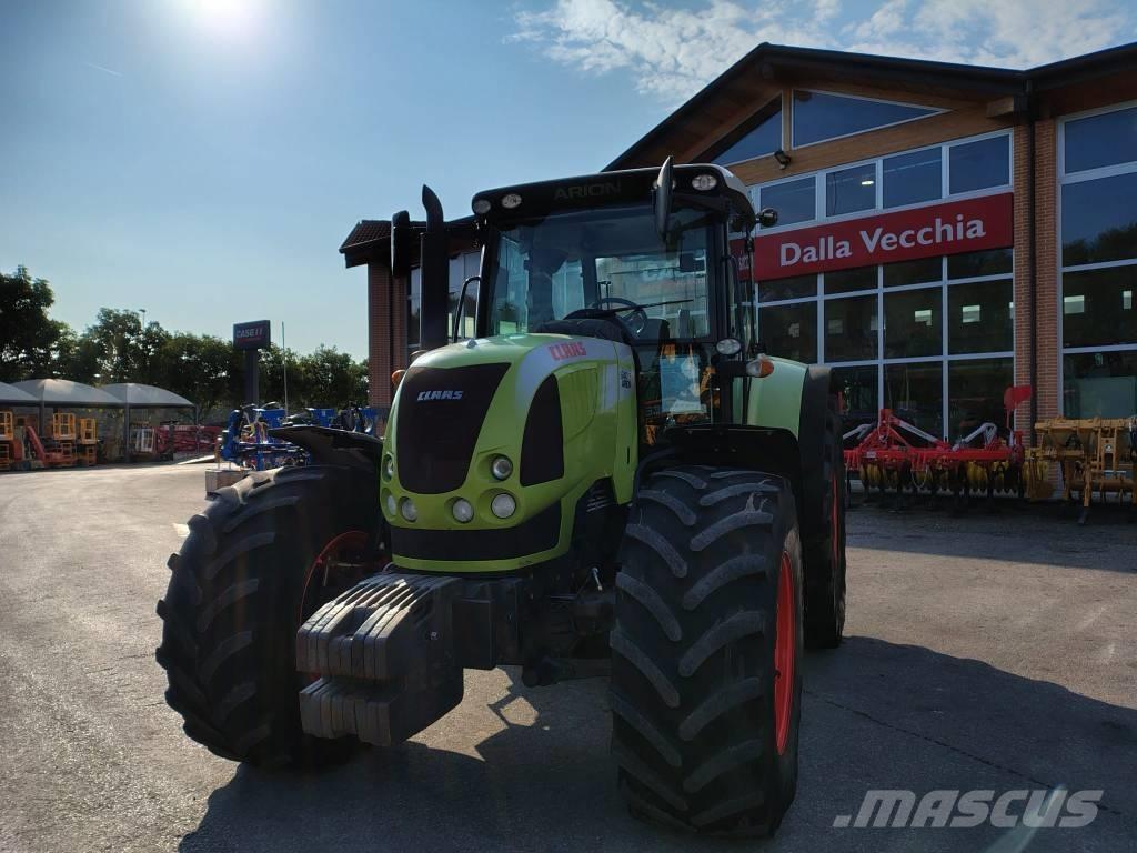 CLAAS Arion 640 Tractoren