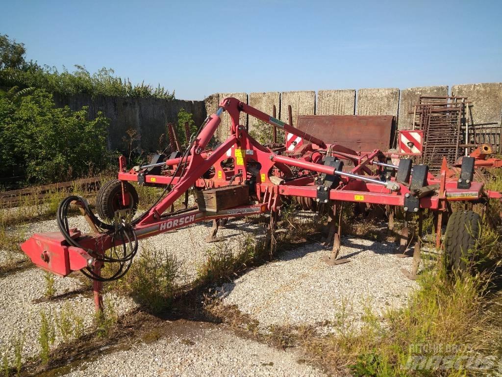 Horsch Terrano 5 FX Cultivatoren