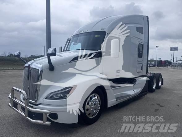 Kenworth T680 Trekkers