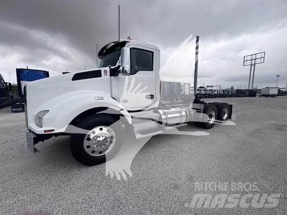 Kenworth T880 Trekkers