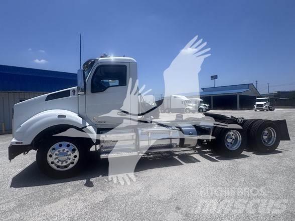 Kenworth T880 Trekkers