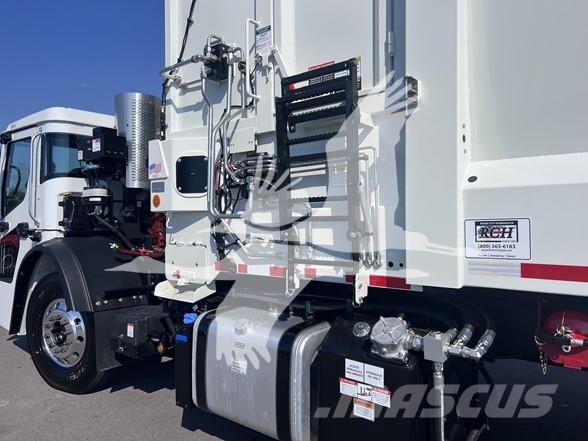 Mack LR64R Vuilniswagens