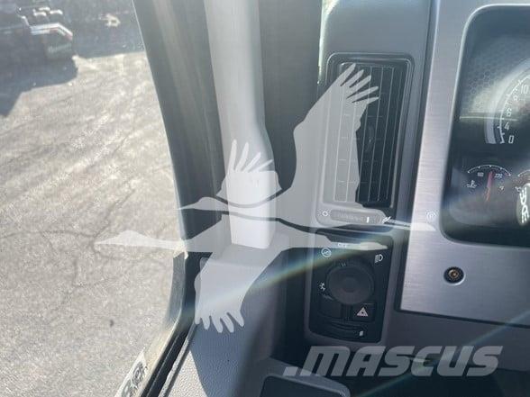 Mack MD6 Chassis met cabine