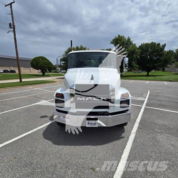 Mack MD7 Bouw - Overige