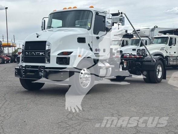Mack MD7 Bouw - Overige