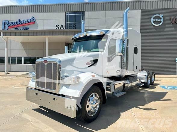 Peterbilt 567 Trekkers