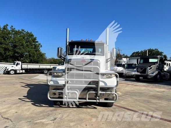 Peterbilt 567 Trekkers