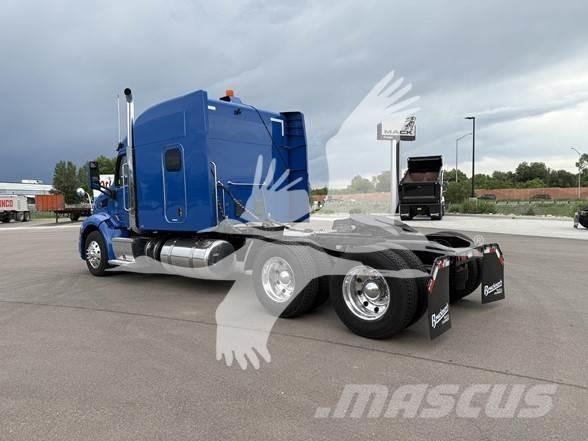 Peterbilt 579 Trekkers