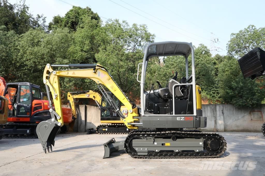 Wacker Neuson EZ 30 Rupsgraafmachines