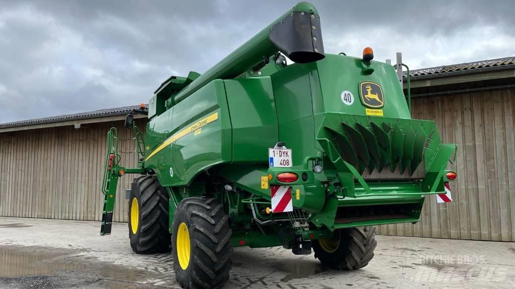 John Deere T 560 Maaidorsmachines