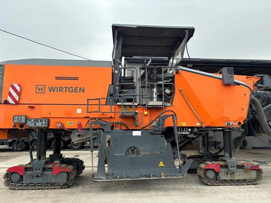 Wirtgen W 210i Asfaltfrezen