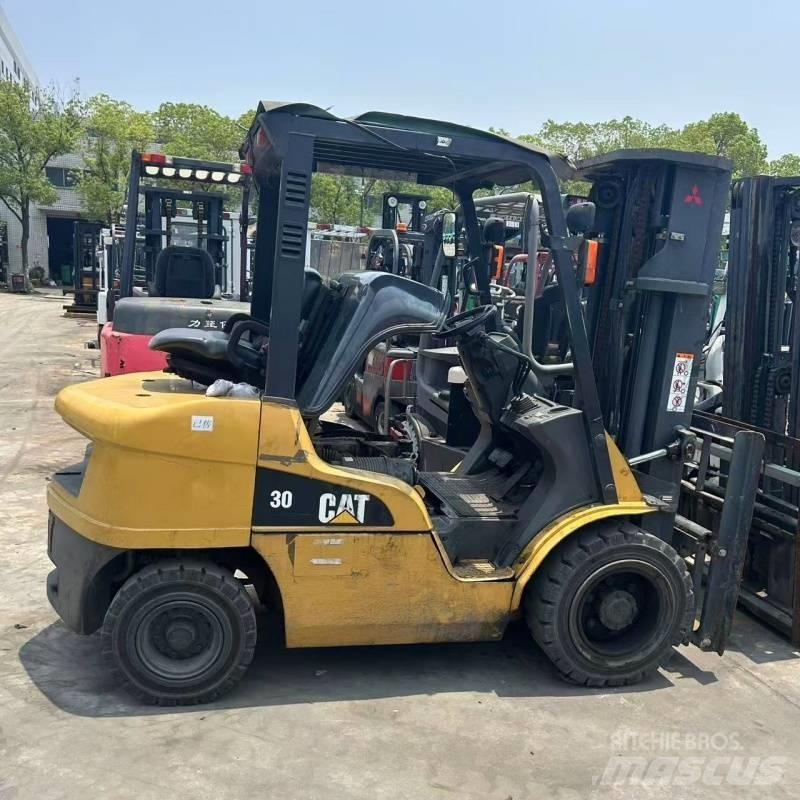 CAT 30 Diesel heftrucks