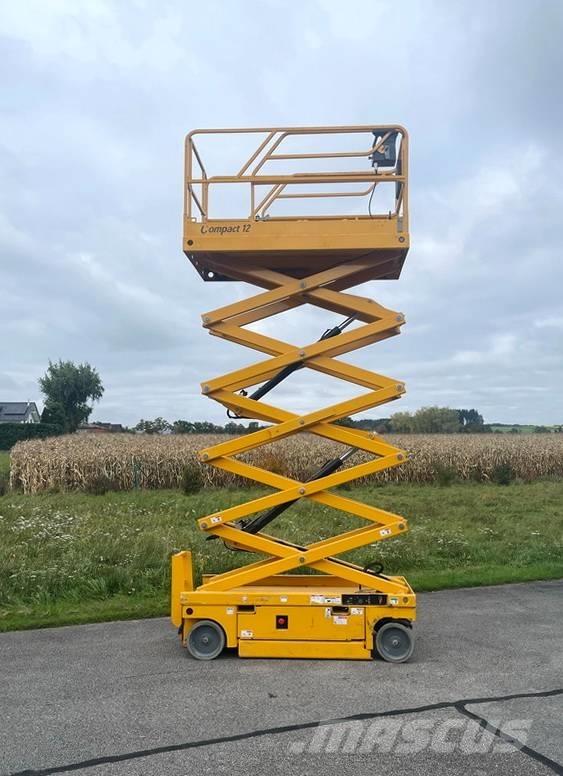 Haulotte Compact 12 Schaarhoogwerkers