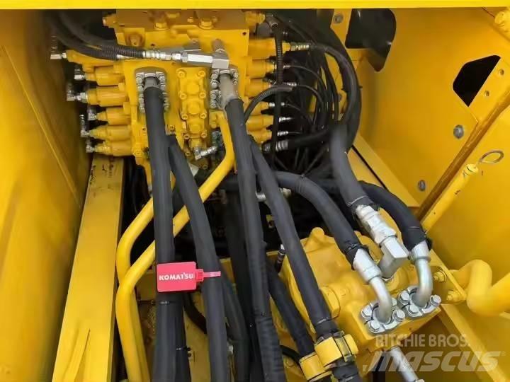 Komatsu PC 210 LC Rupsgraafmachines