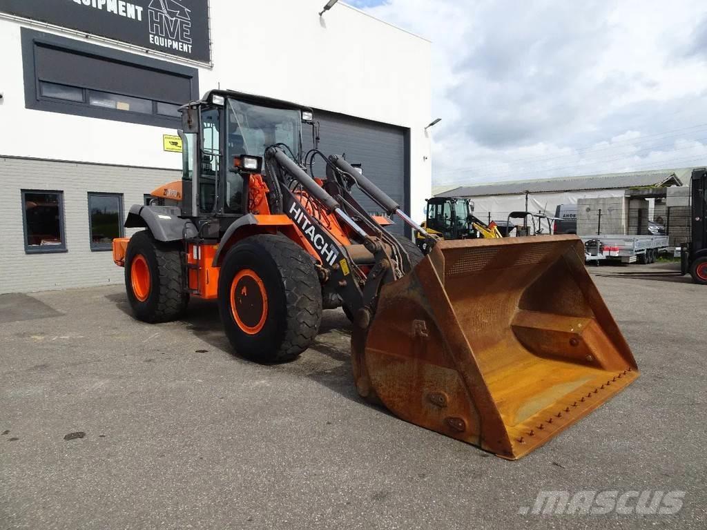 Hitachi ZW150 Wielladers
