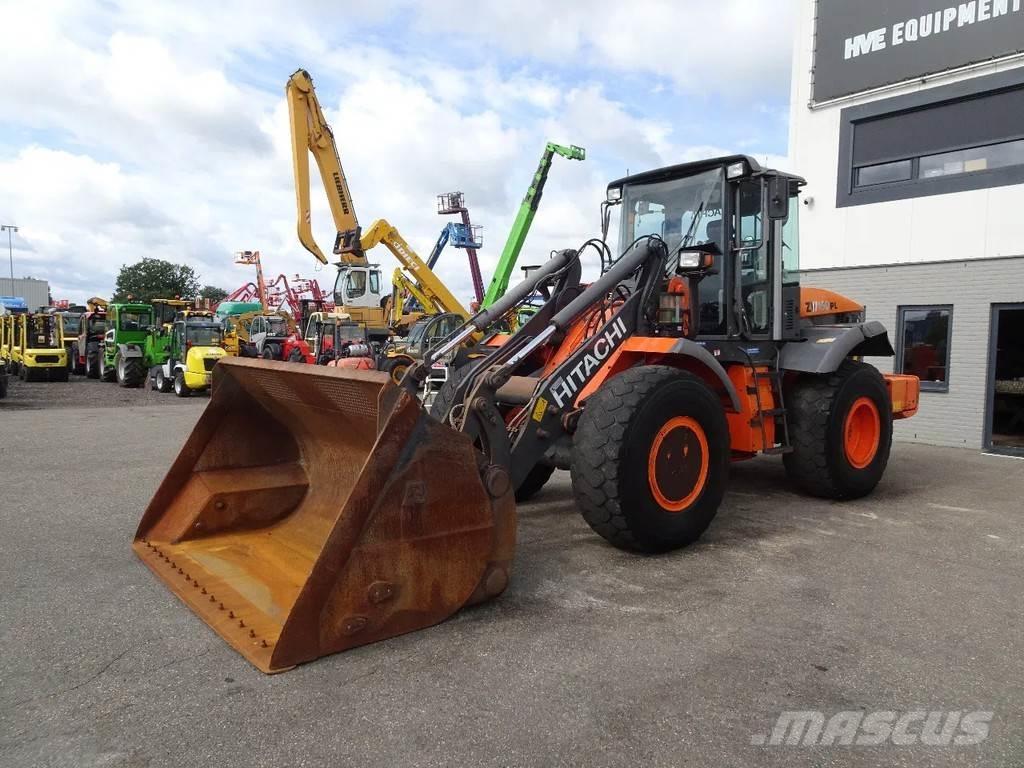 Hitachi ZW150 Wielladers