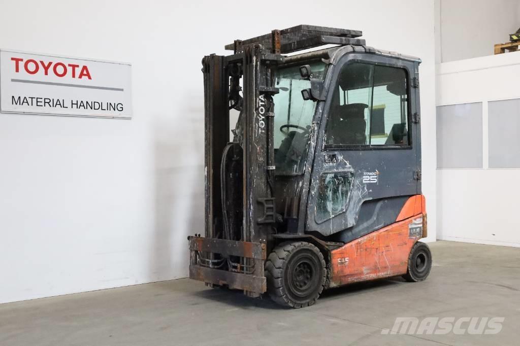 Toyota 8 FBMT 25 Elektrische heftrucks
