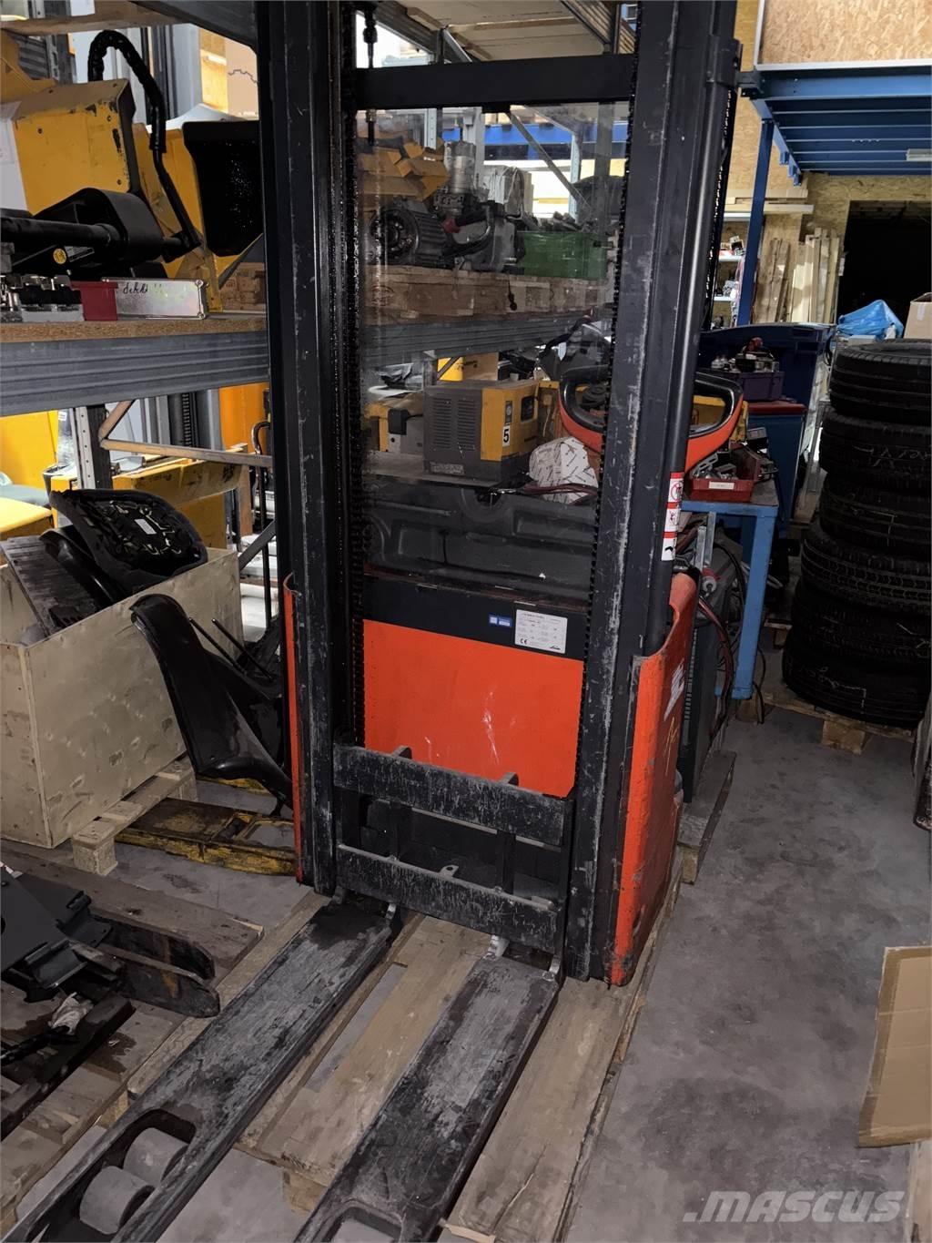 Linde L10 defekt Meeloop stapelaar