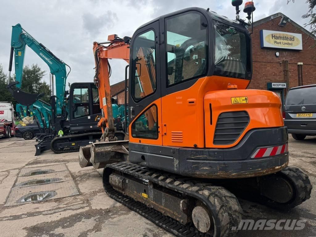 Doosan DX 63-3 Rupsgraafmachines
