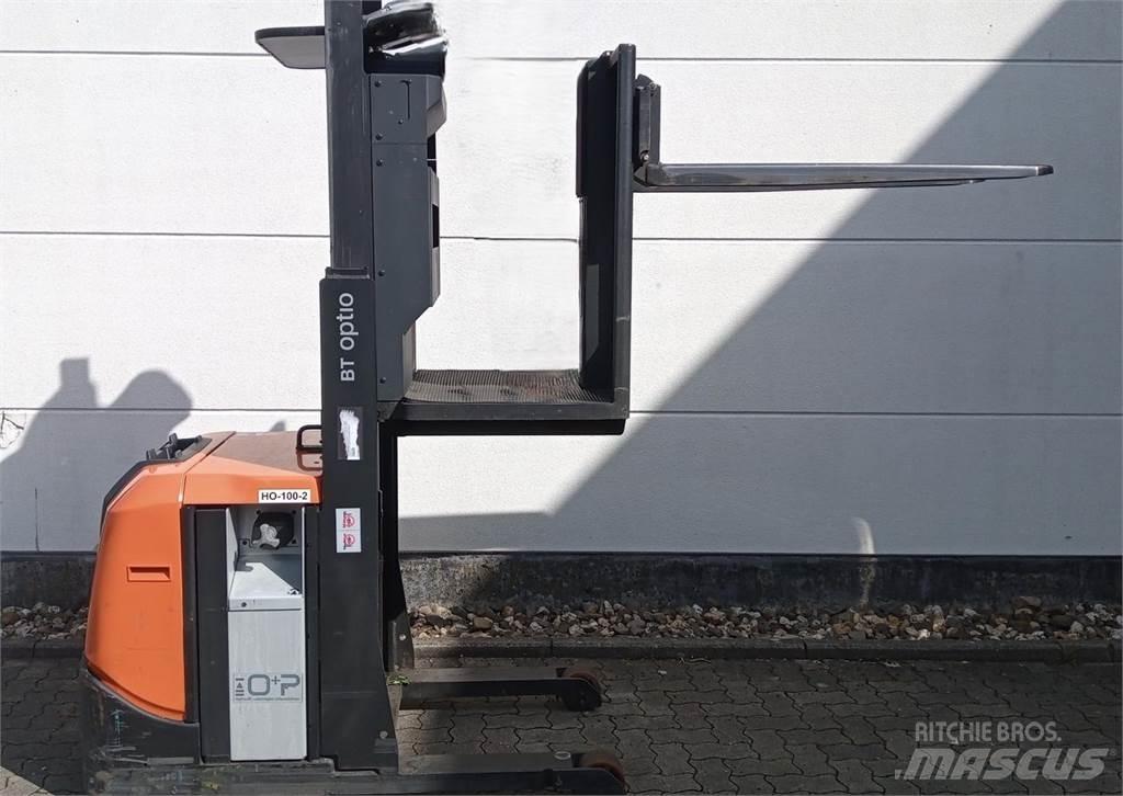 Toyota OSE100 Pallettruck met meerij platform