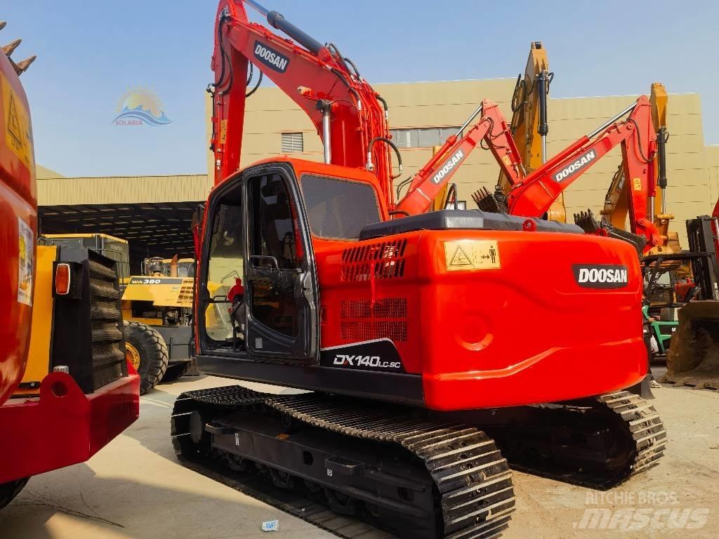 Doosan DX 140 LC Rupsgraafmachines