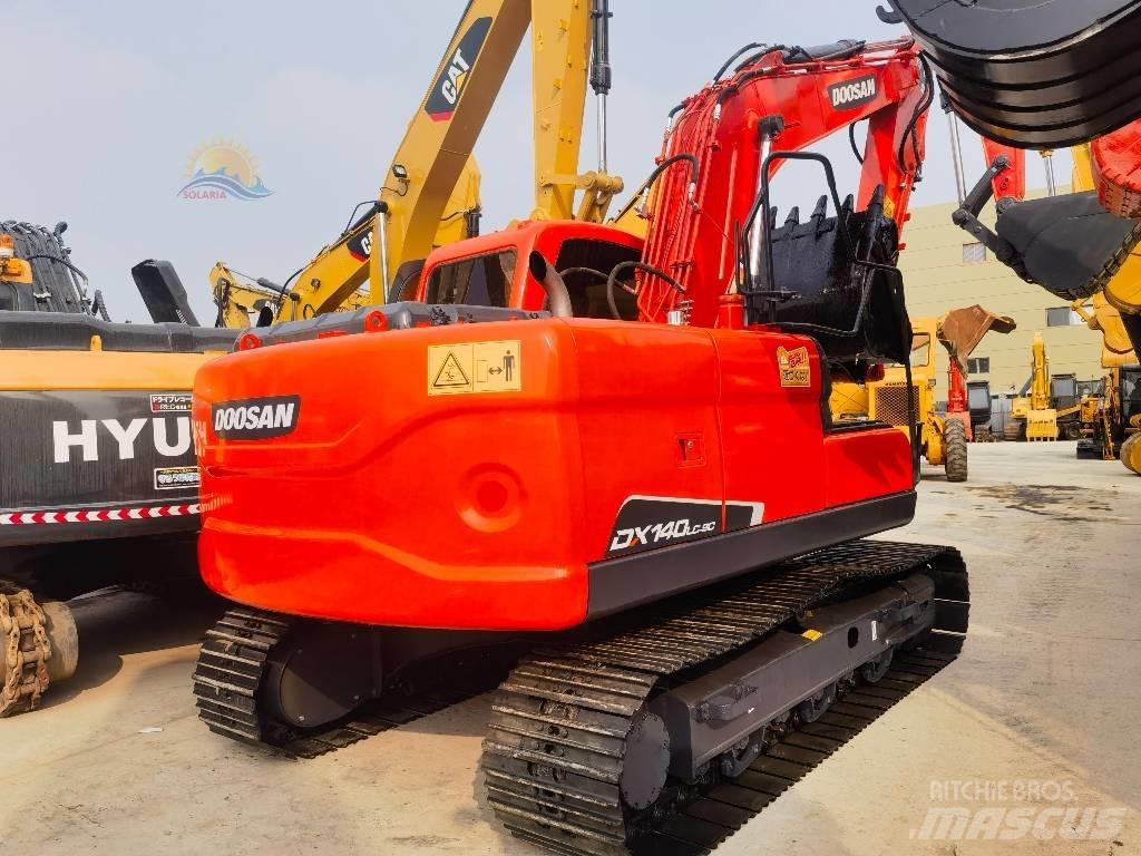 Doosan DX 140 LC Rupsgraafmachines