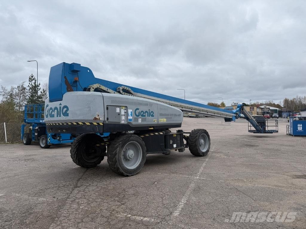 Genie SX 135 XC Knikarmhoogwerkers