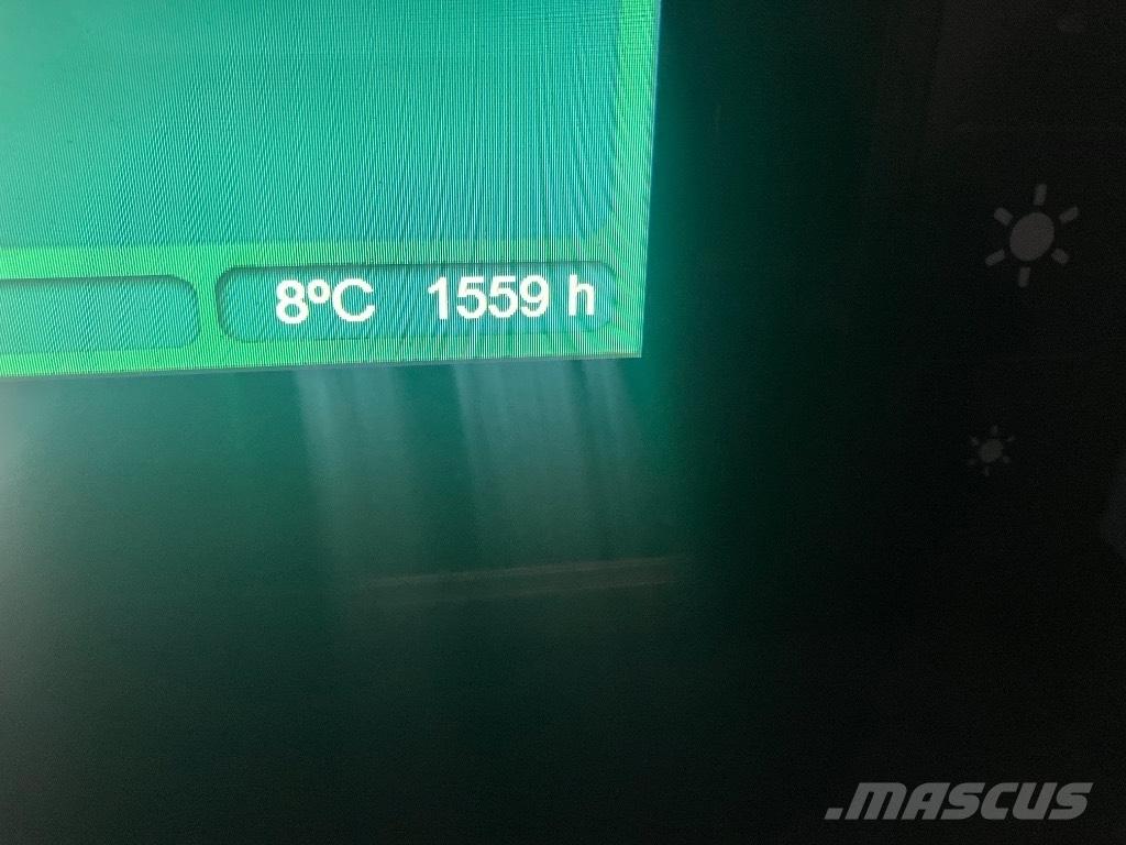 John Deere 1210G Uitrijwagens