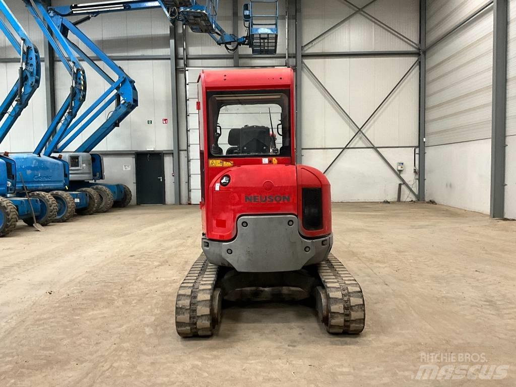 Neuson 28 Z 3 Minigraafmachines < 7t
