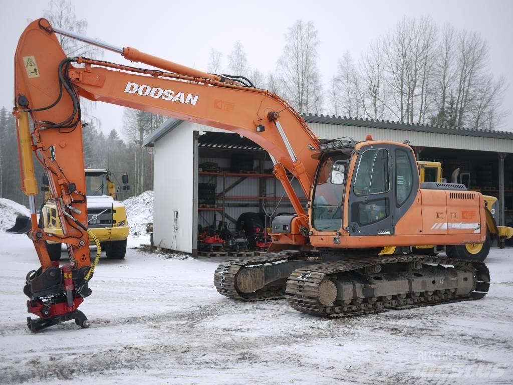 Doosan DX 225 LC Rupsgraafmachines