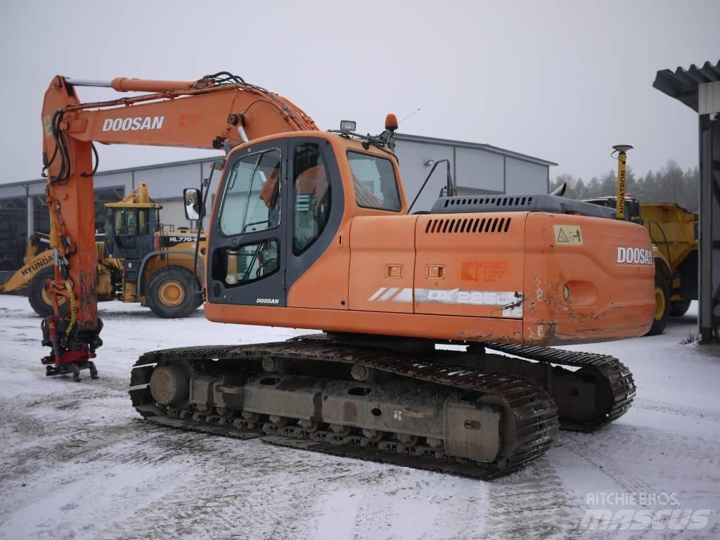 Doosan DX 225 LC Rupsgraafmachines