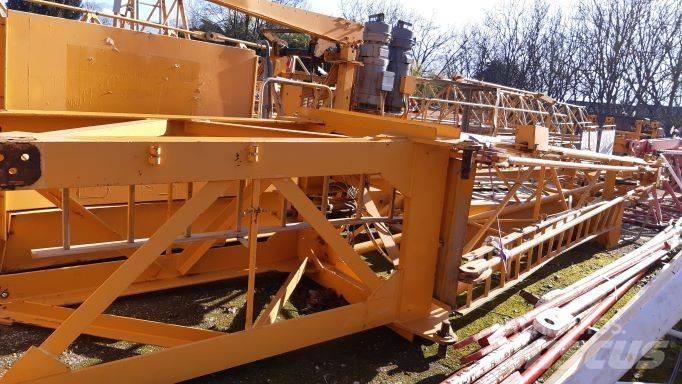Potain MD 235 J12 Torenkranen