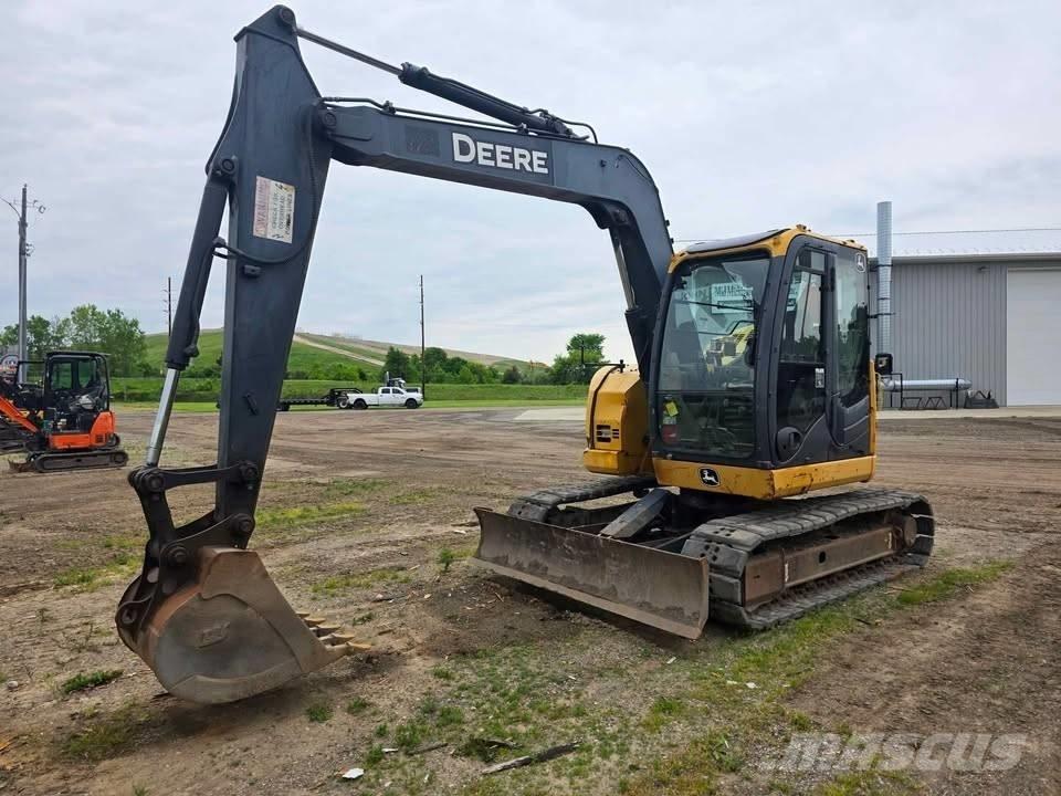 DEERE 75D Rupsgraafmachines